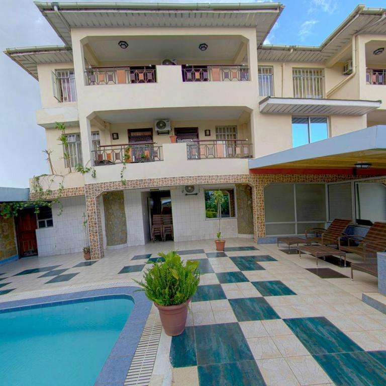 Royal City Dubai Complex Kisumu Exterior foto
